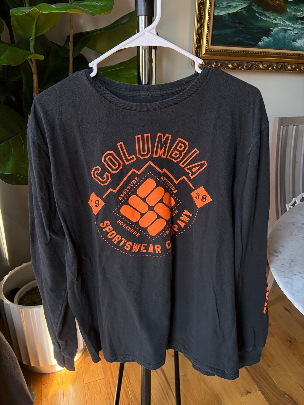 Men’s Columbia Black Orange Longsleeve Tshirt Sz Large